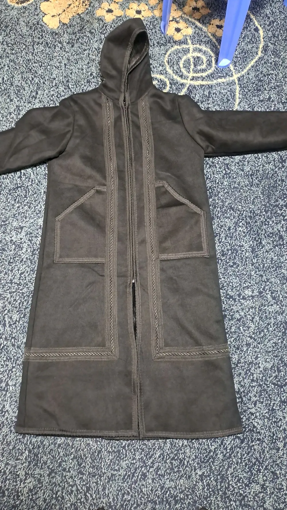 فروة رجالي جديدة  من شركة قفيشة الشهيرة نمرة 2 باللون الأسود الجميل ب14.99 دينار