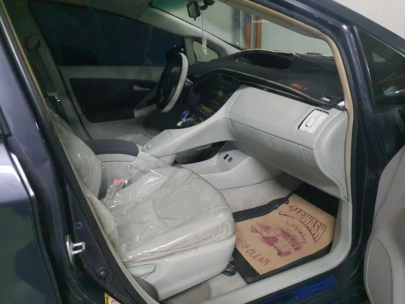 تويوتا بريوس بحال الوكالة