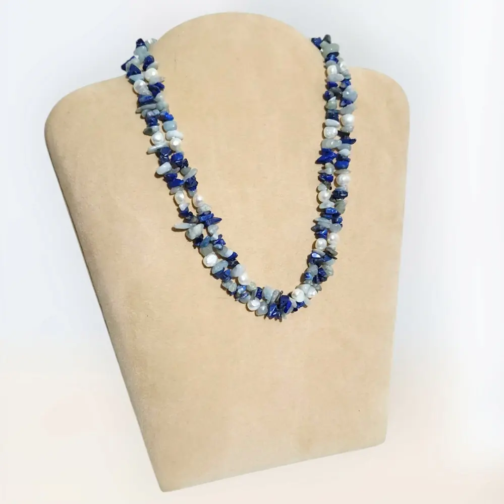 قلادة عتيقة من اللازورد والؤلؤ  الطبيعي