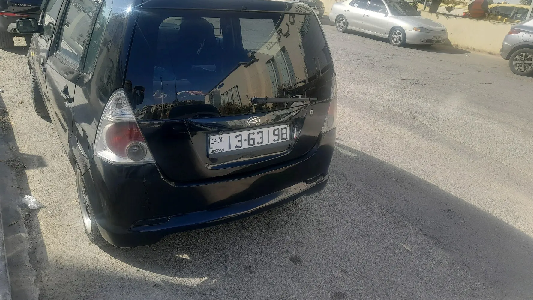 سيارة داهتاسو للبيع YRV 2003ما شا الله شغل وامشي