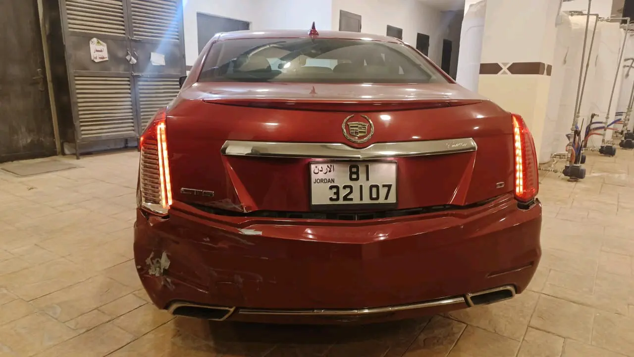 كاديلاك CTS موديل 2014 فل لمن معه إعفاء أو للقطع