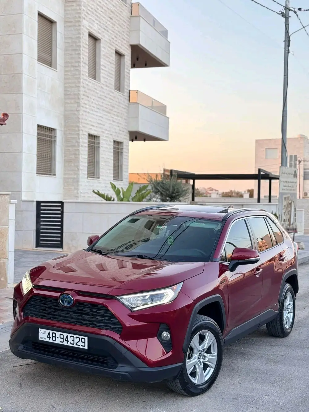تويوتا راف 4 للبيع