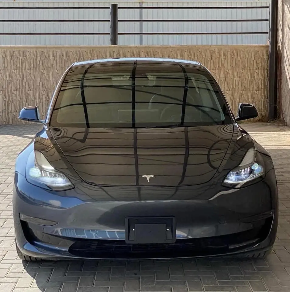 تسلا موديل ٣