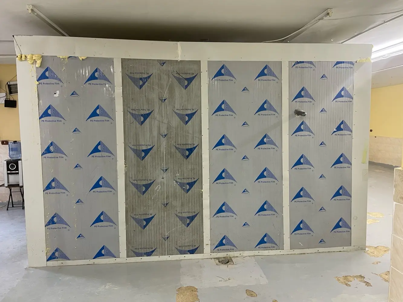 مصنع تجميد غذائي متكامل  للبيع بكامل معداته  مرخص جاهز للتشغيل