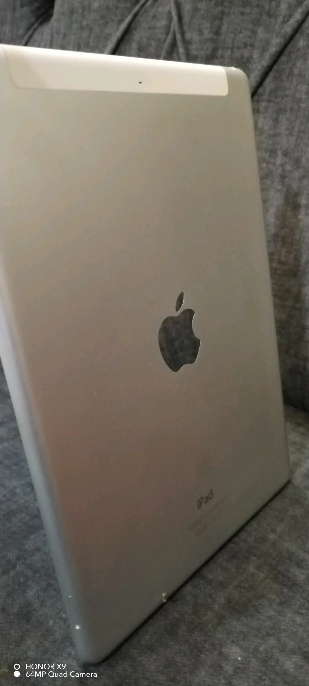 iPad Air1 WIFI-CELL 16GB Silver like new