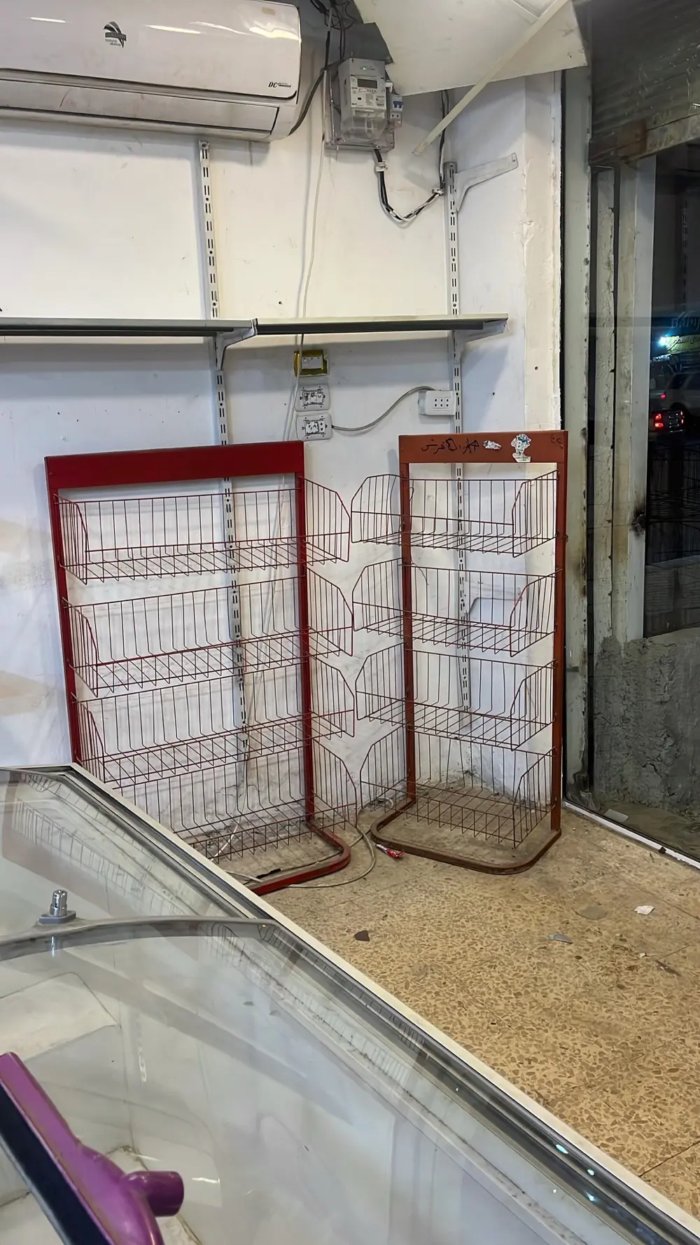 ديكور سوبرماركت للبيع