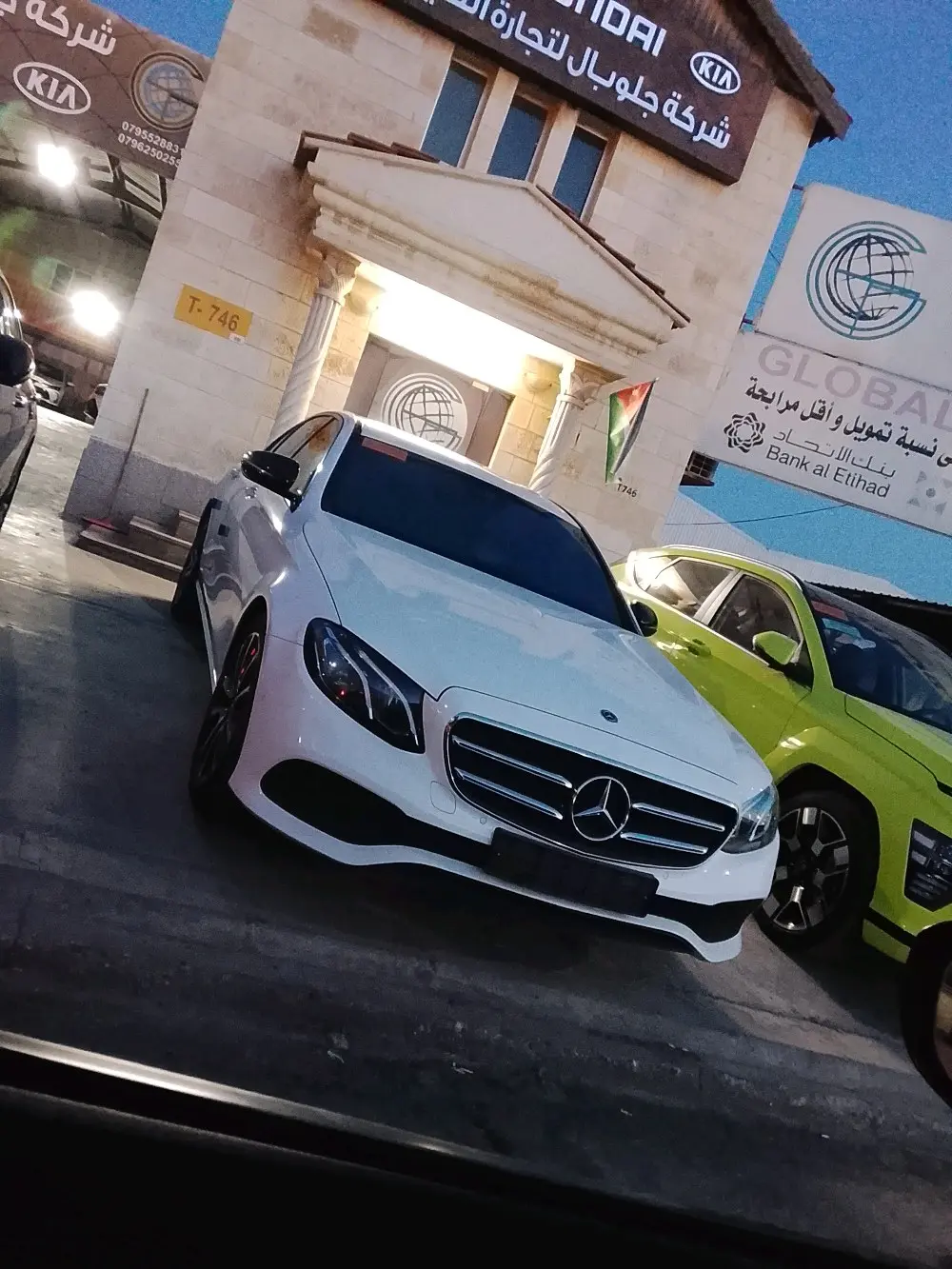 سيارات للبيع كاش واقساط