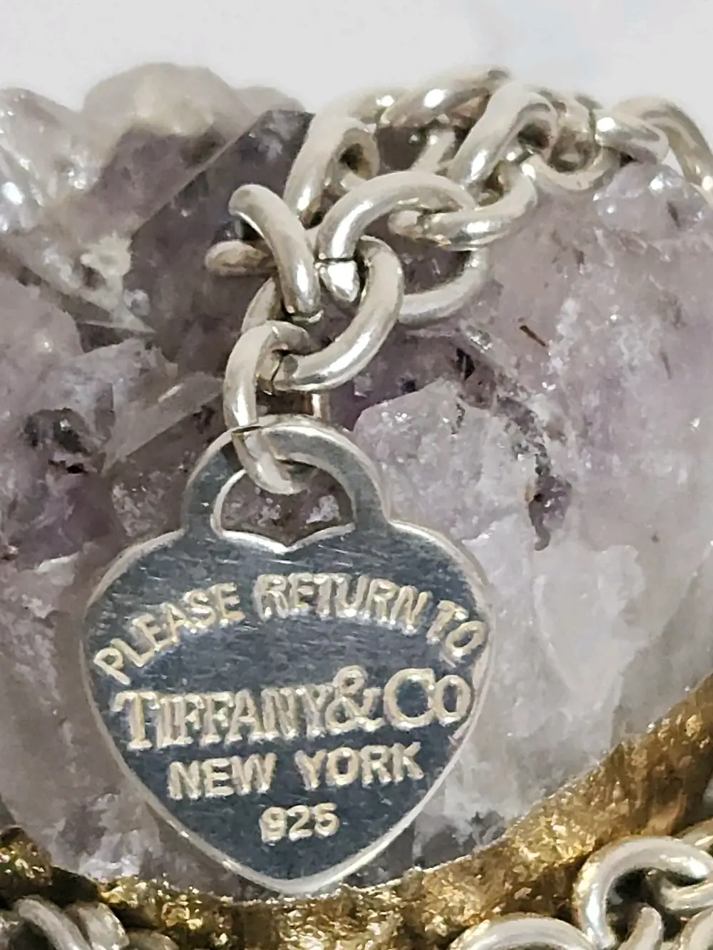 قلادة تيفاني آند کو