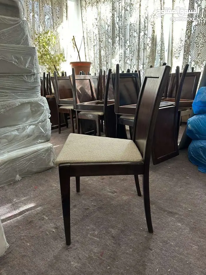 كراسي خشب زان فاخره للبيع بسعر مغري متوفره كمية كبيره