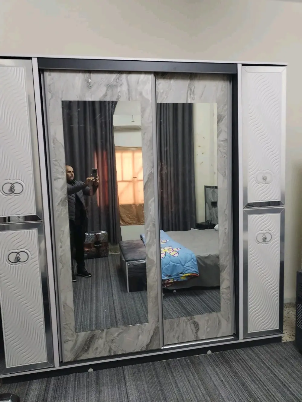 غرفة نوم جديدة غير مستعملة نهائياً