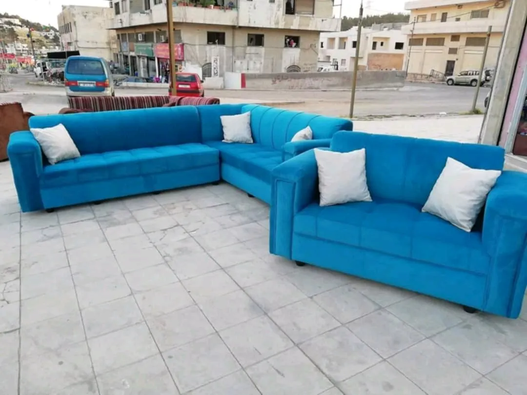 كورنر L مع كنبة مزدوجة ٨ مقاعد فقط 190 دينار مع امكانية اختيار الاقمشة والالوان