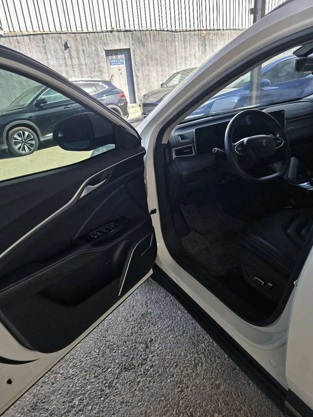 Neta U Pro 2022 Black Edition ( مستعمل) لون ابيض لؤلؤي فحص كامل فل كامل بانوراما