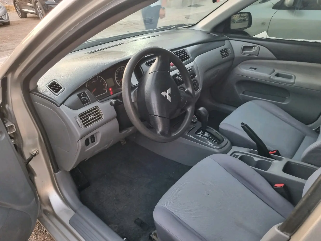 ميتسوبيشي لانسر