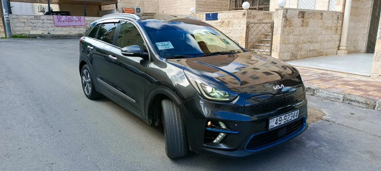 kia niro +962 7 9796 5738