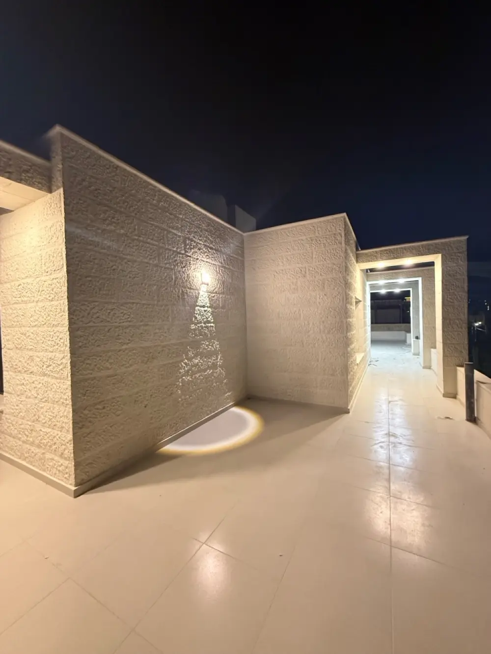 شقة فاخرة للبيع ضمن فيلا الفؤاد – موقع راقٍ، تشطيبات مميزة