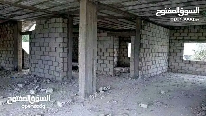 بيت عظم مسطح كبير بقريه الطيبه اربد للبيع بسعر مغري