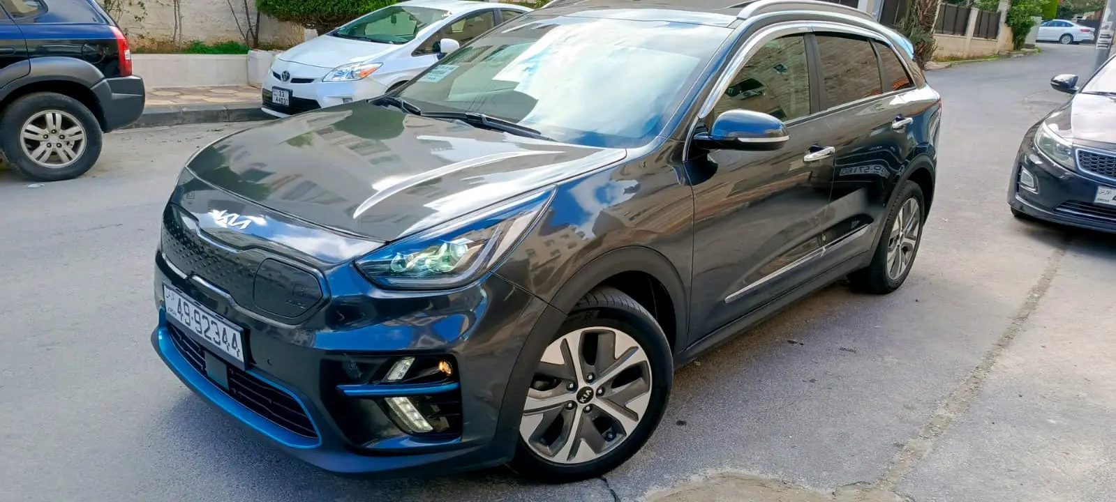 kia niro +962 7 9796 5738