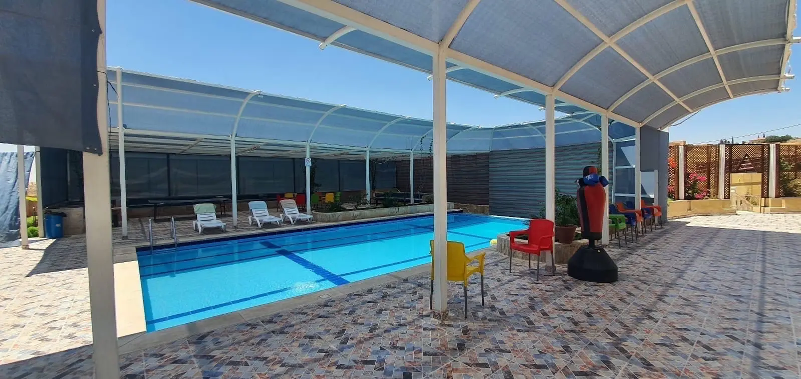 مزرعة للبيع طريق المطار