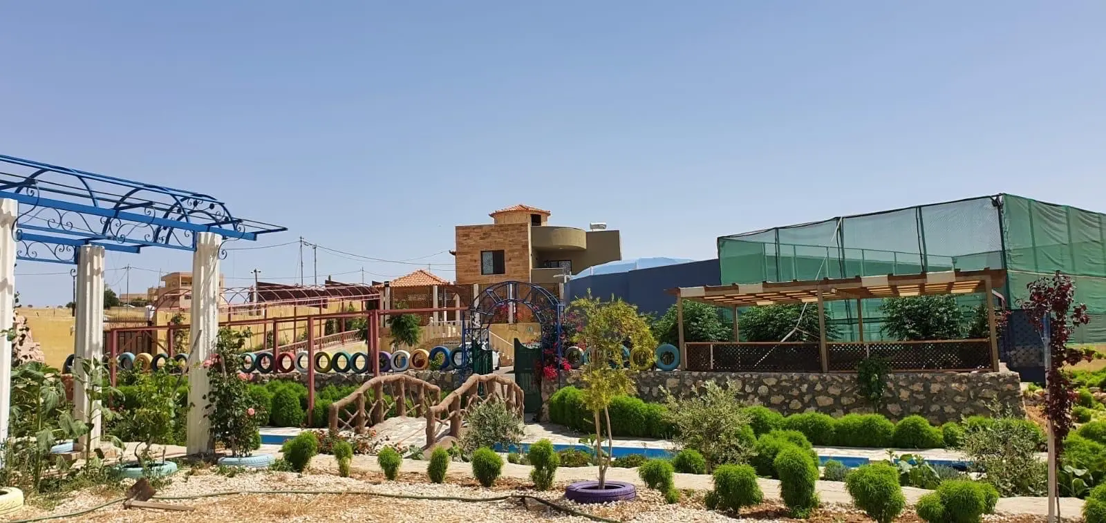 مزرعة للبيع طريق المطار