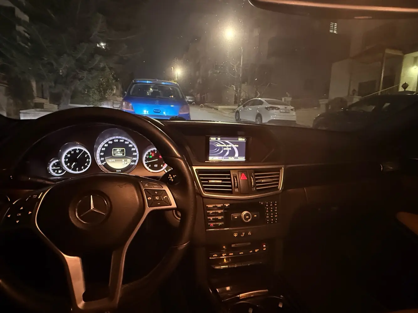 mercedes E250 full option, clean title