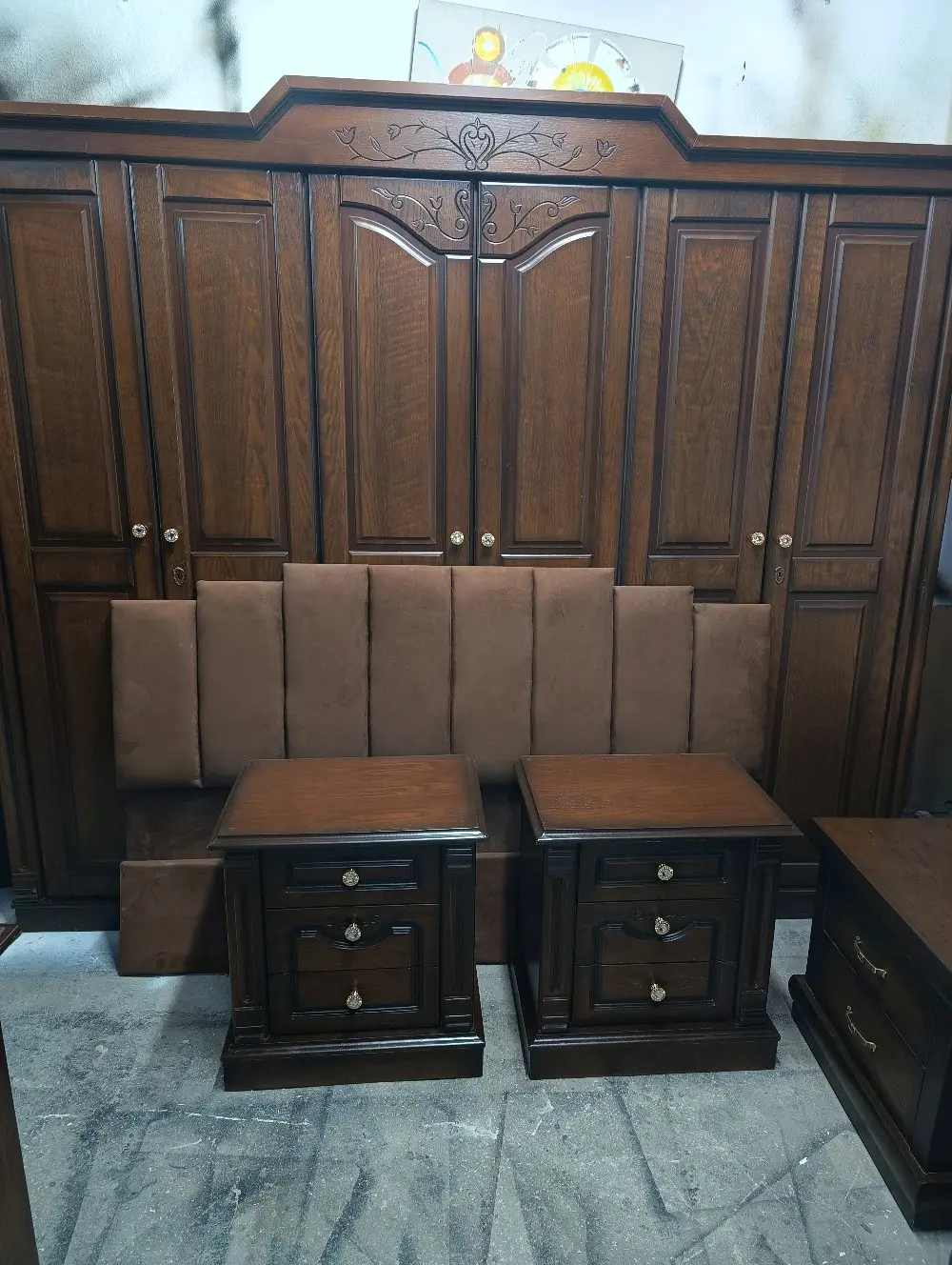 أثاث مستعمل