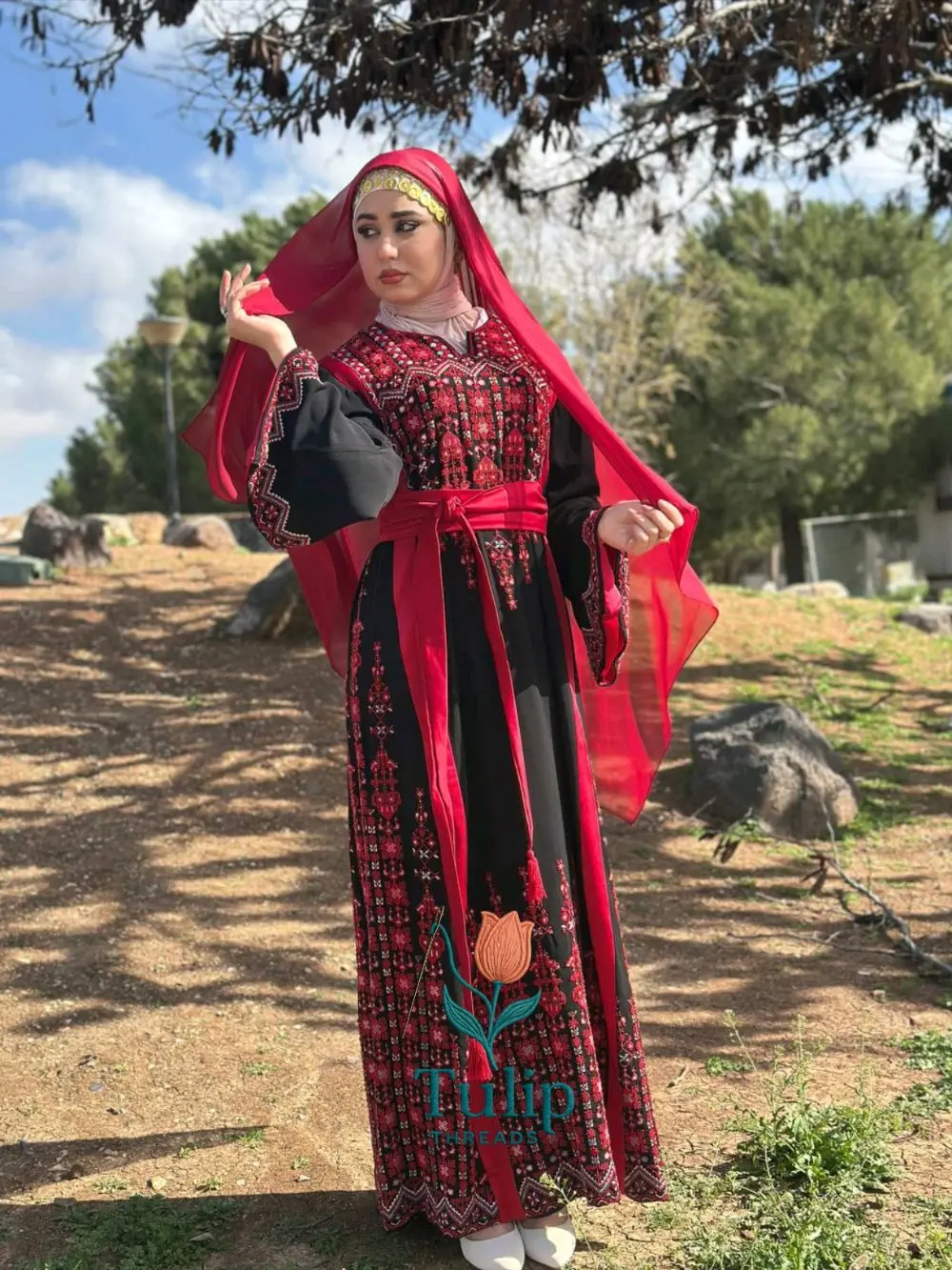 تفصيل ثواب وفساتين مطرزه حسب الطلب