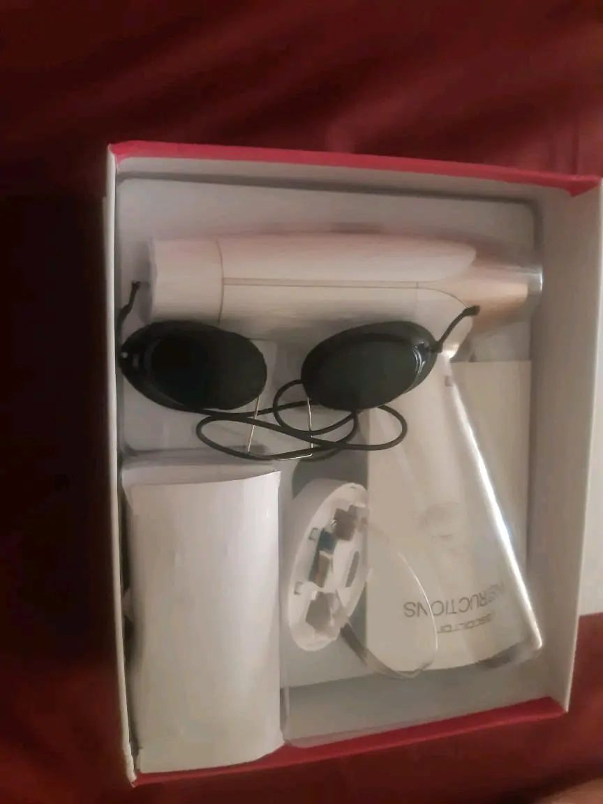 للبيع جهاز ليزر منزلي ماركة ليسكولتون الاصلي جديد