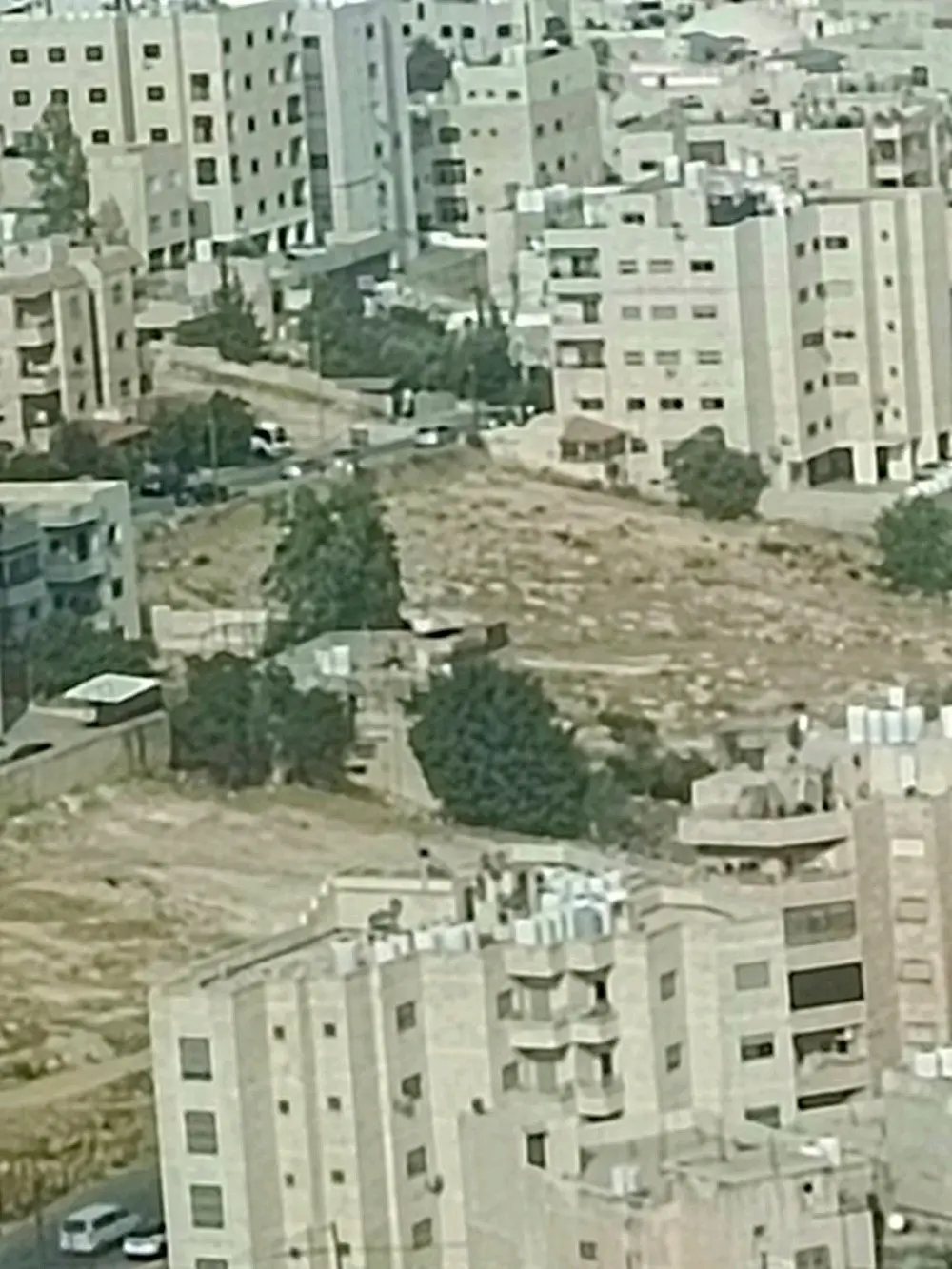 أرض للبيع المستعجل