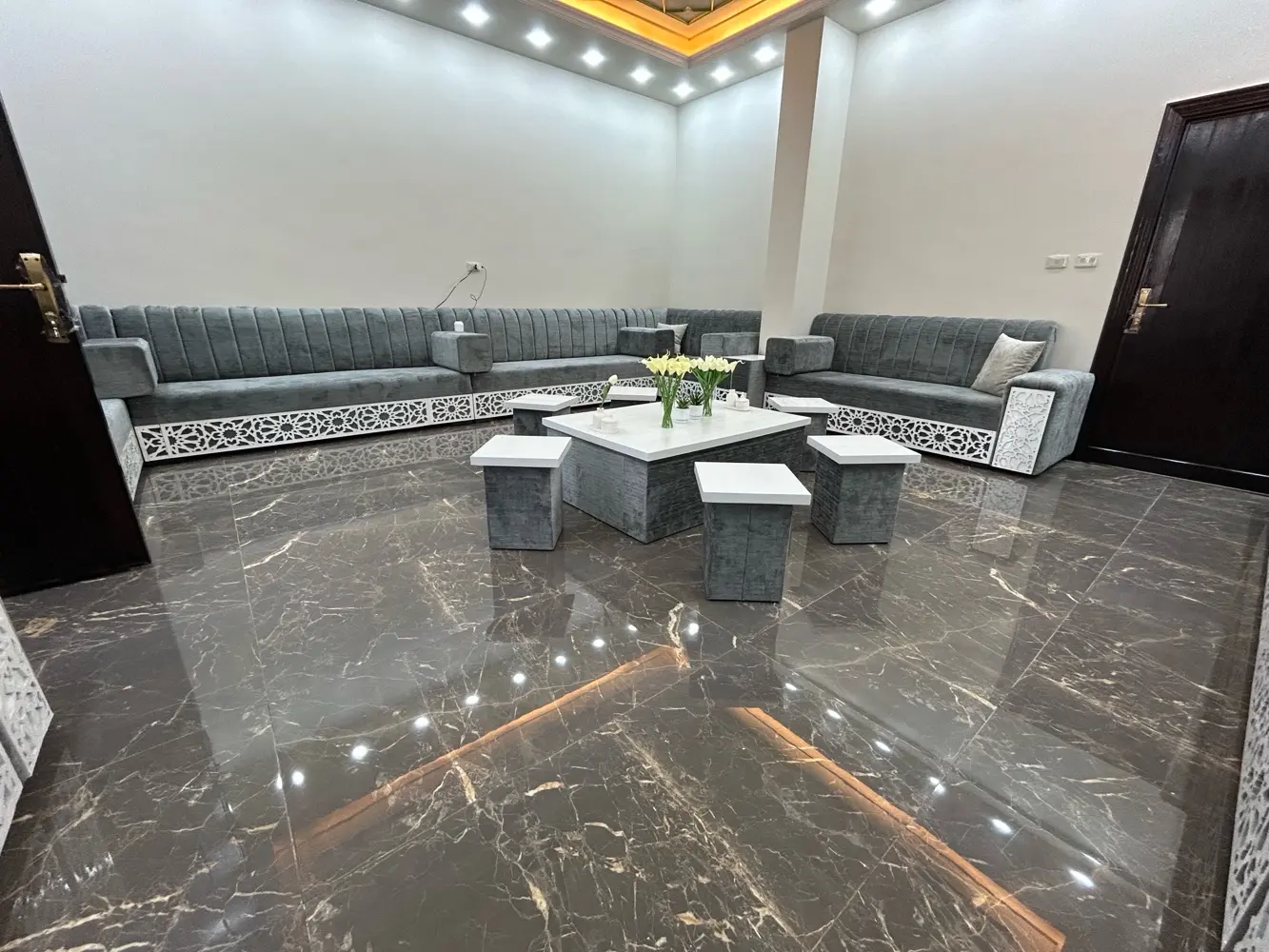 gallery 3