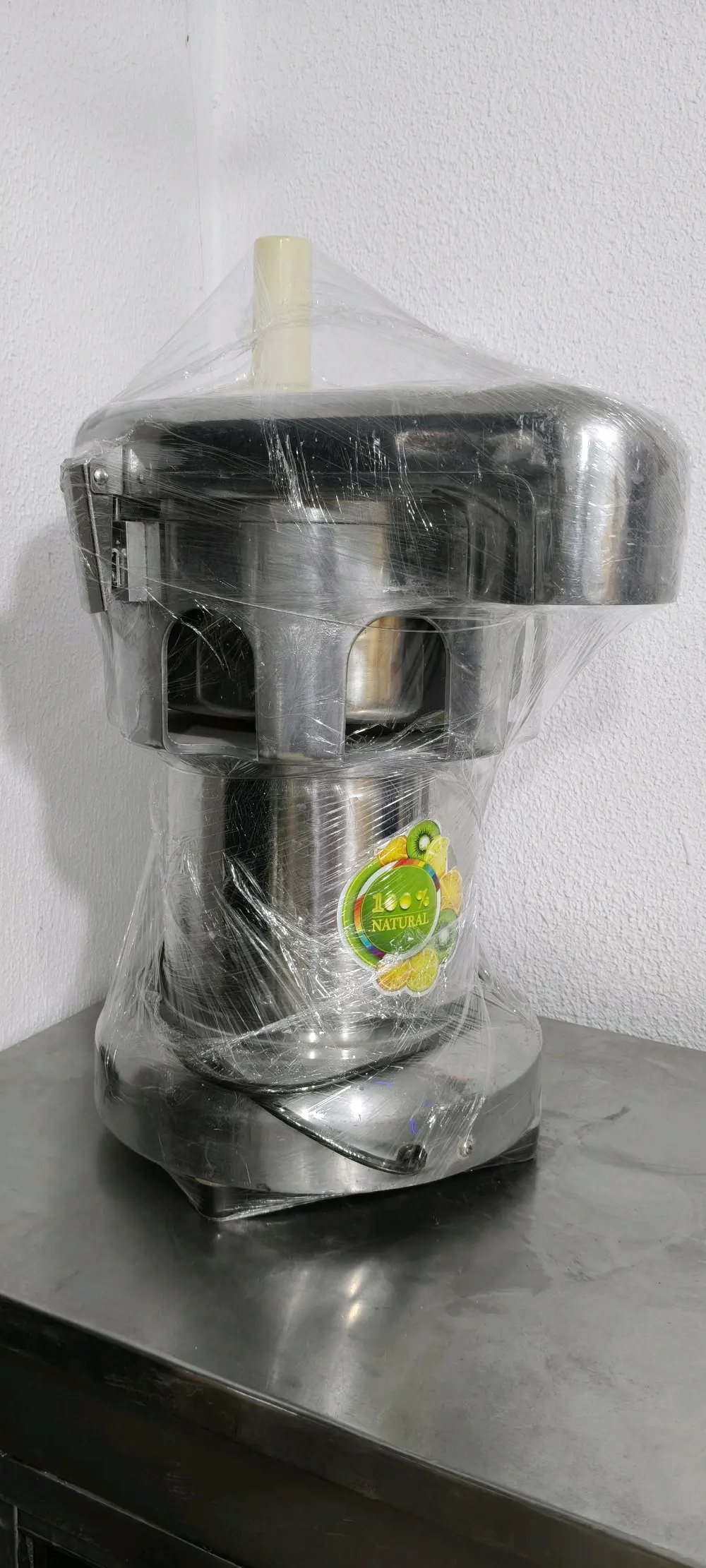 ماكينة قصب سكر + ماكينة عصير تبريد + عصارة جزر + عصارة رمان