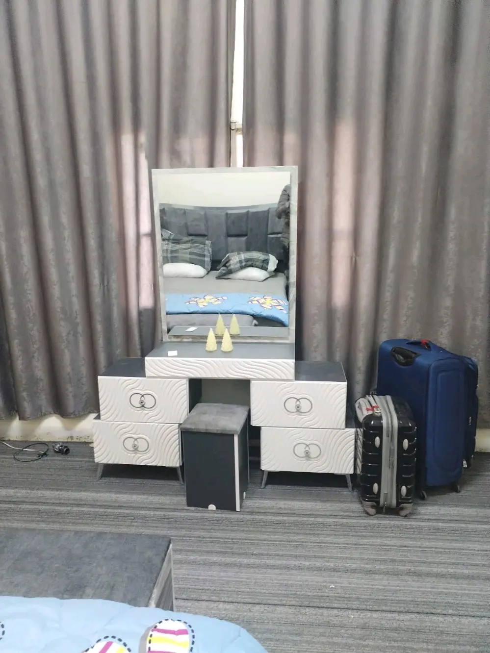 غرفة نوم جديدة غير مستعملة نهائياً