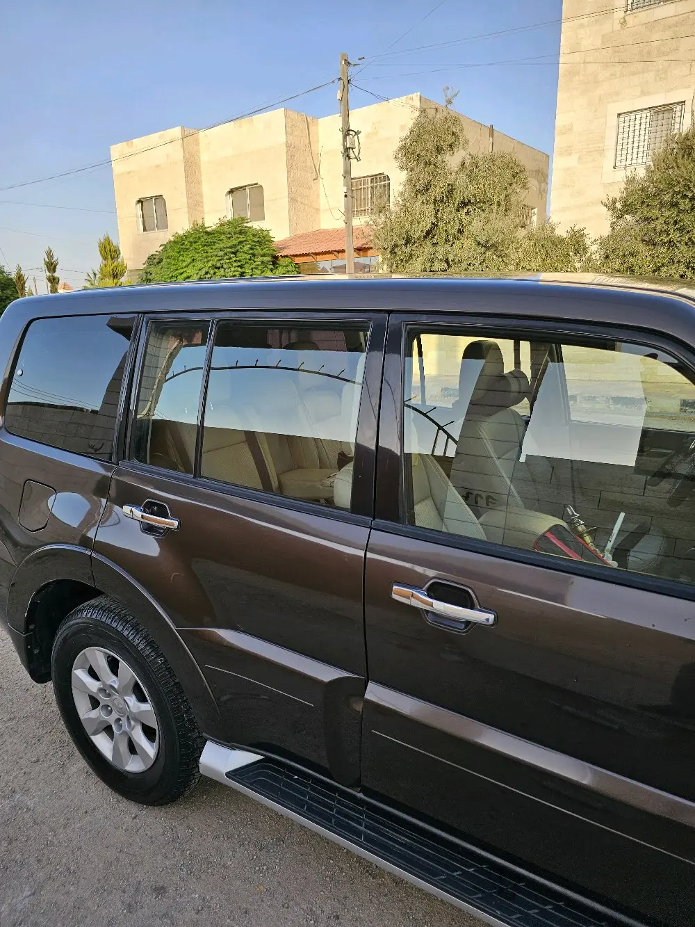 ميتسوبيشي باجيرو 2017 نخب النخب 3500cc ترخيص سنة كاملة ورقم جميل مثل صاحبها  7 ر