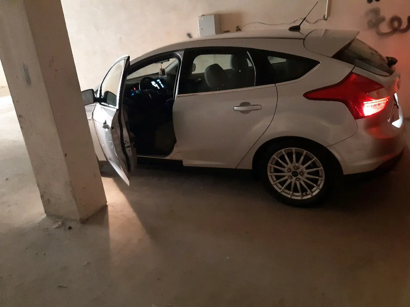 فورد فوكس كهربا ممشى قليل