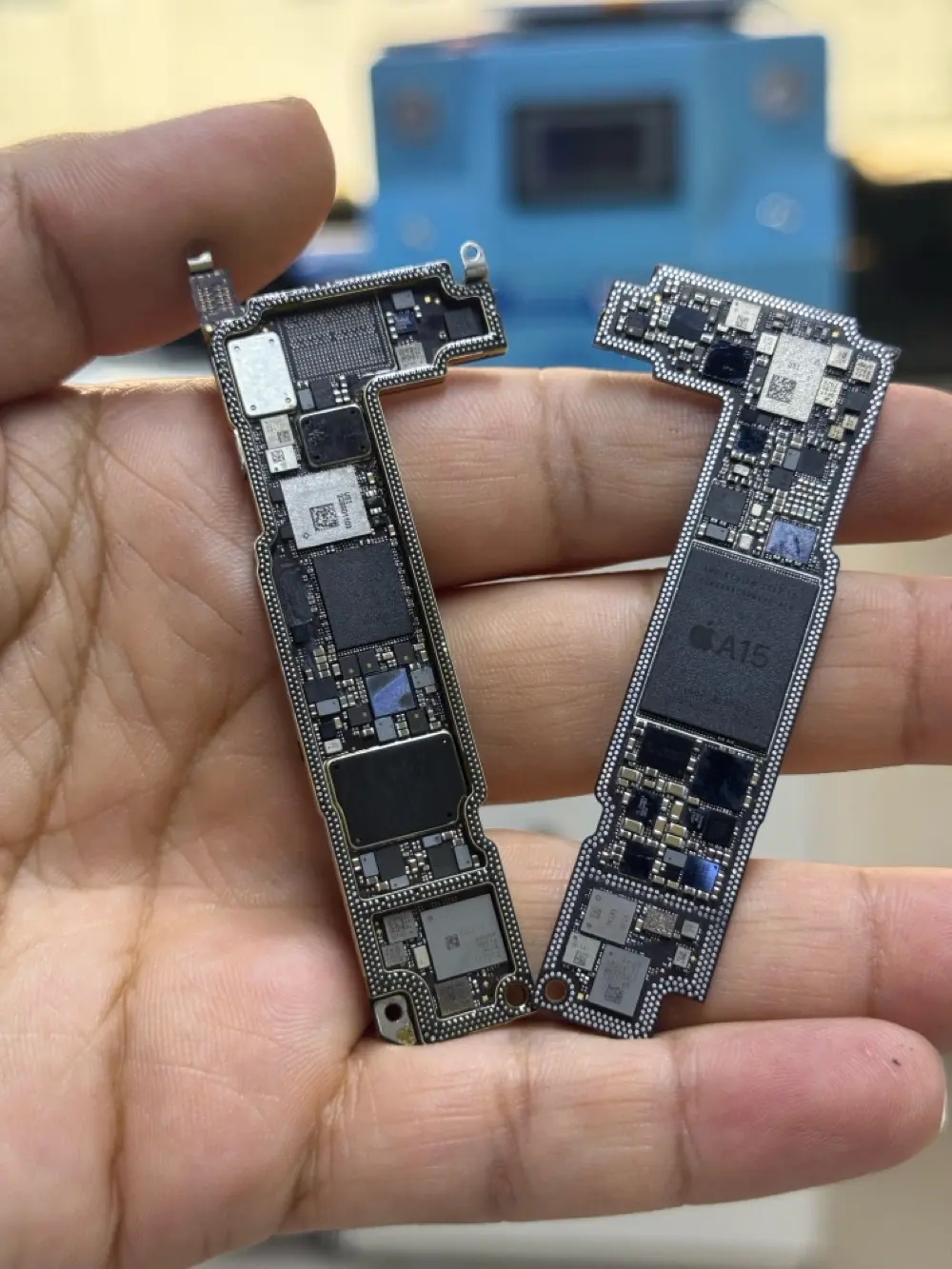 صيانة جميع اجهزة الموبايل والايباد والتابلت