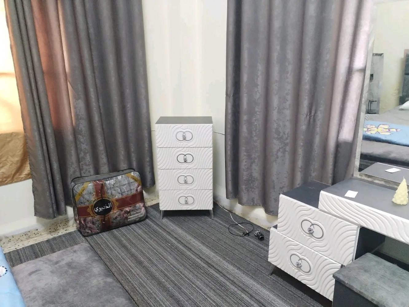 غرفة نوم جديدة غير مستعملة نهائياً