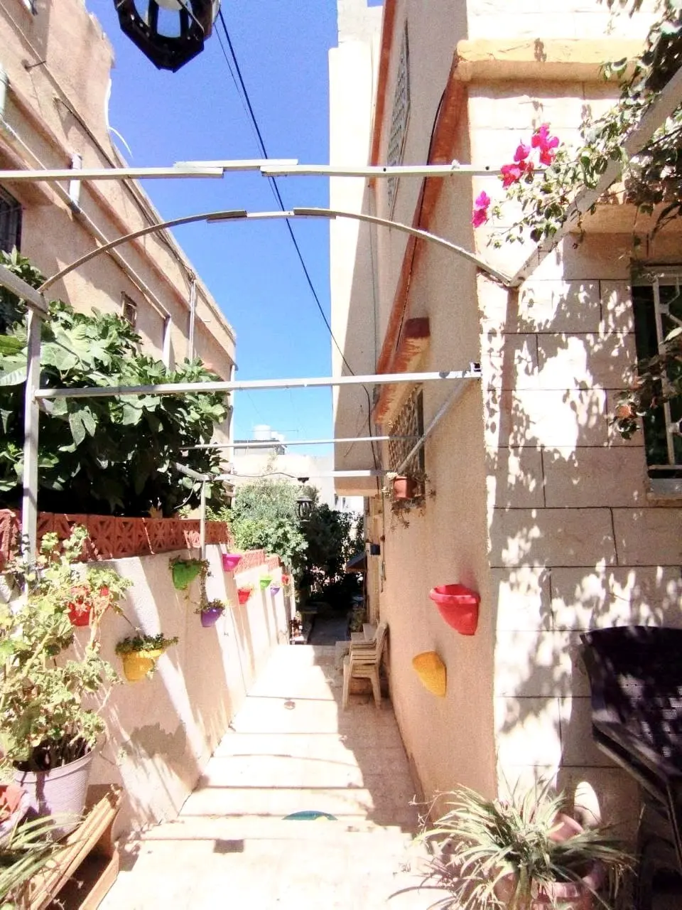 بيت للبيع الزرقاء