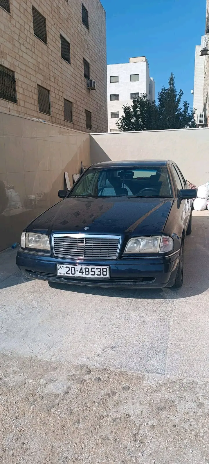 مرسيدس C200 موديل 1996