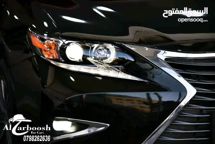 لكزس ES300 لون اسود