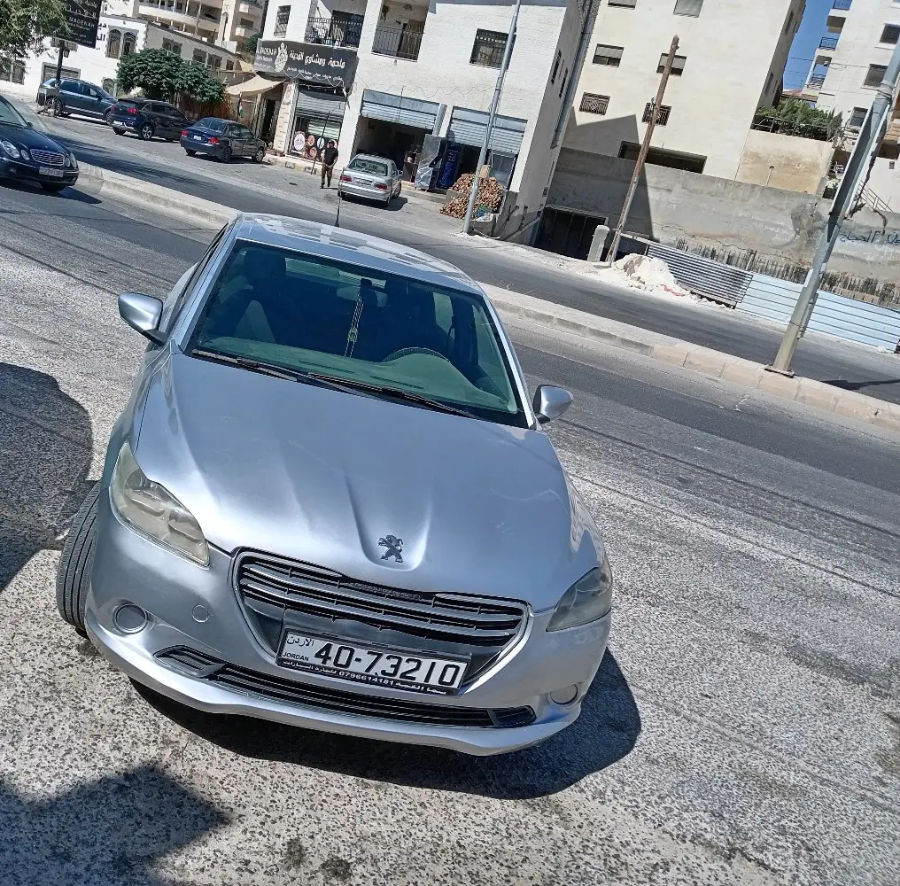 سيارة بيجو 301 موديل 2014 للبيع بسعر ممتاز