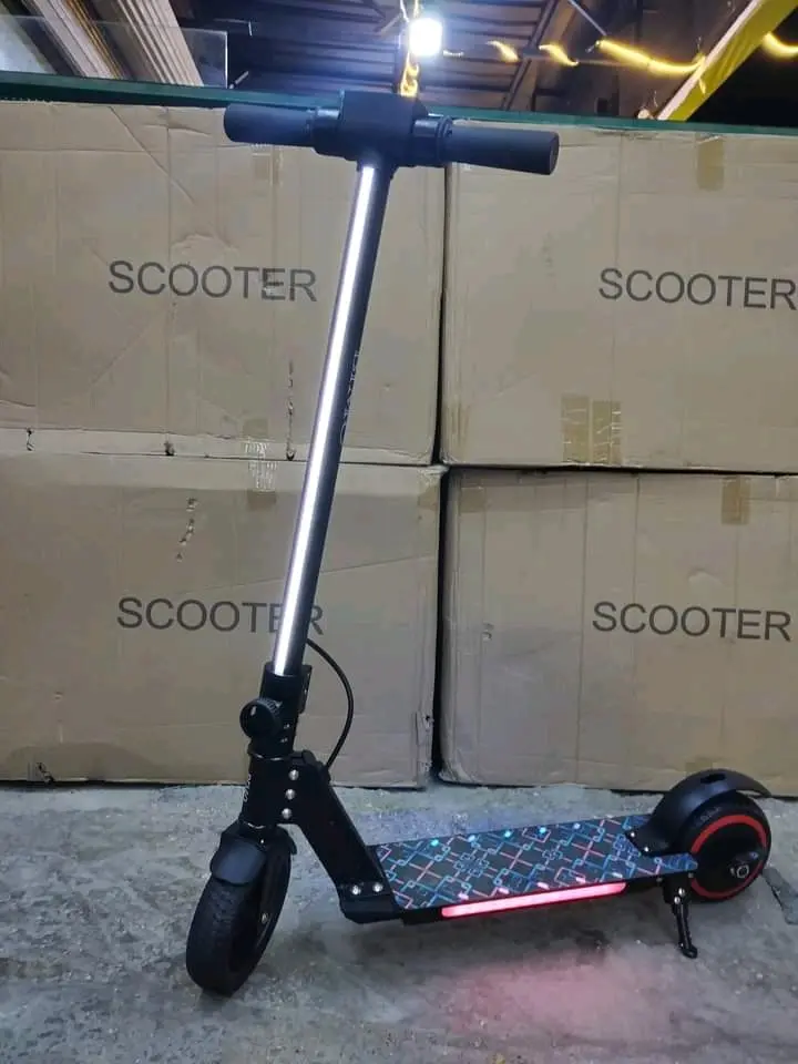 سكوتر كهربائي