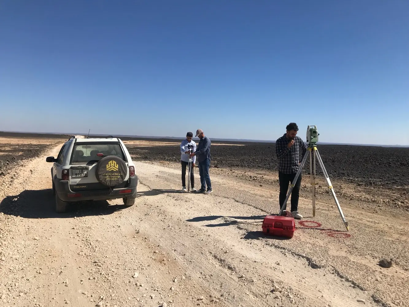 مكتب عبر المملكة للمساحة / مساح مرخص