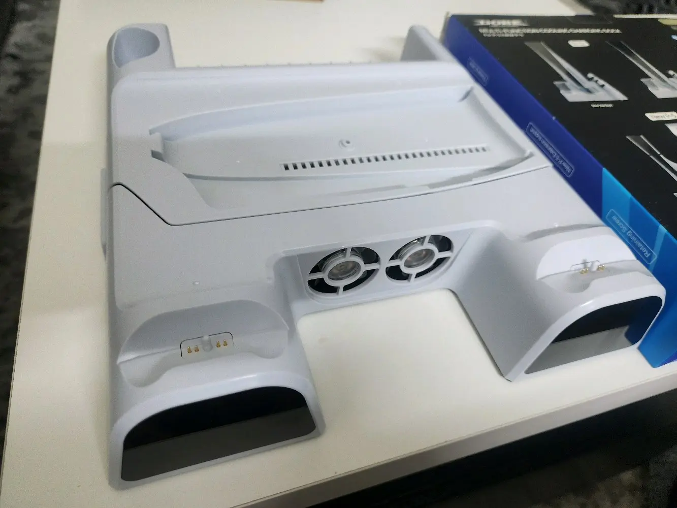 PS5 stand DOBE with cooling and charging dock