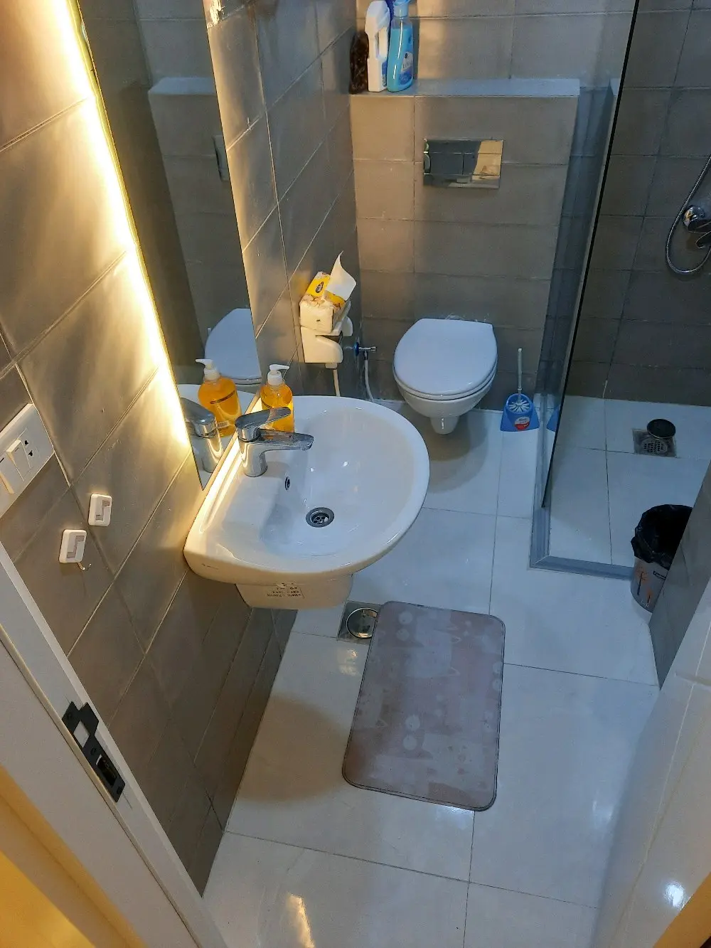 استوديو للطالبات والطلاب للايجار دوار حياة اربد بالقرب من كلية الاقتصاد