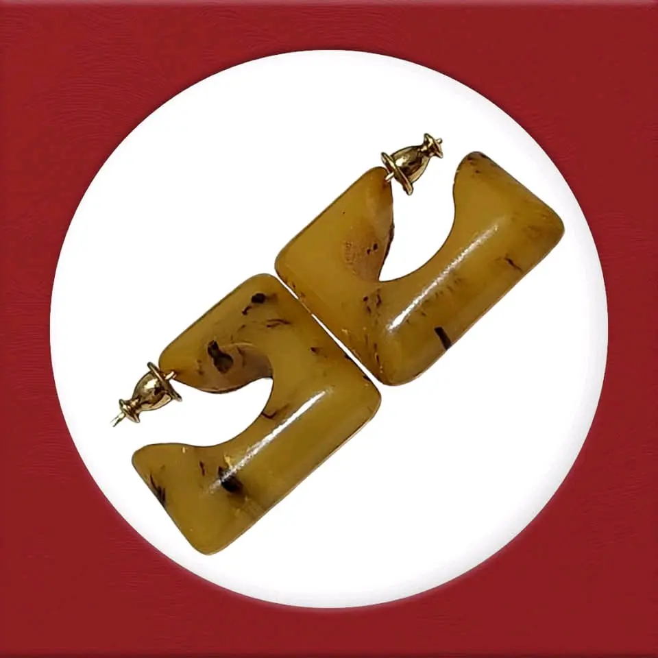 أقراط من  مجموعة مونيه طراز عتيق