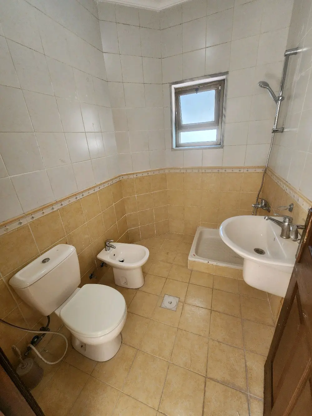 للإيجار من المالك الجبيهه 3 نوم طابق أول