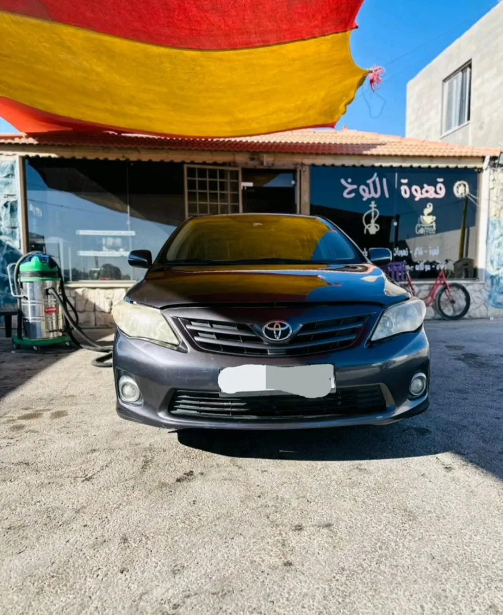 كورولا موديل ٢٠١٢ للبيع