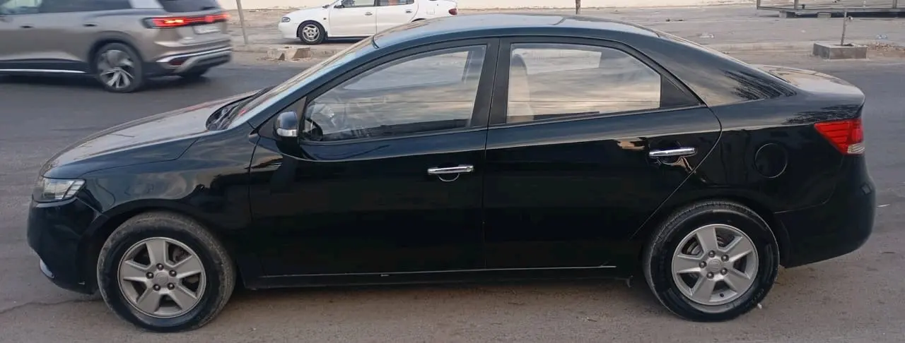 كيا فورتي 2010