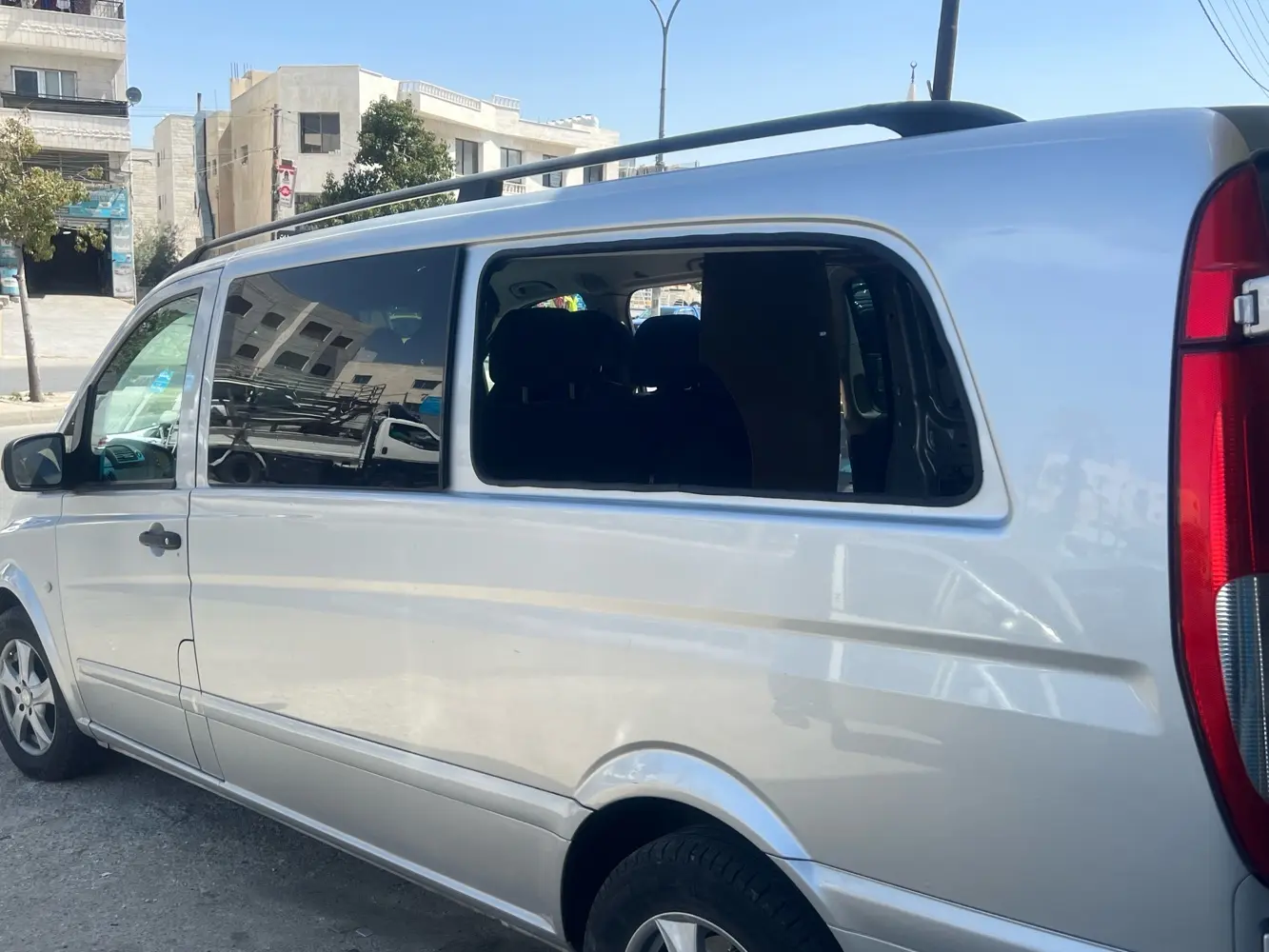 زجاج سيارات