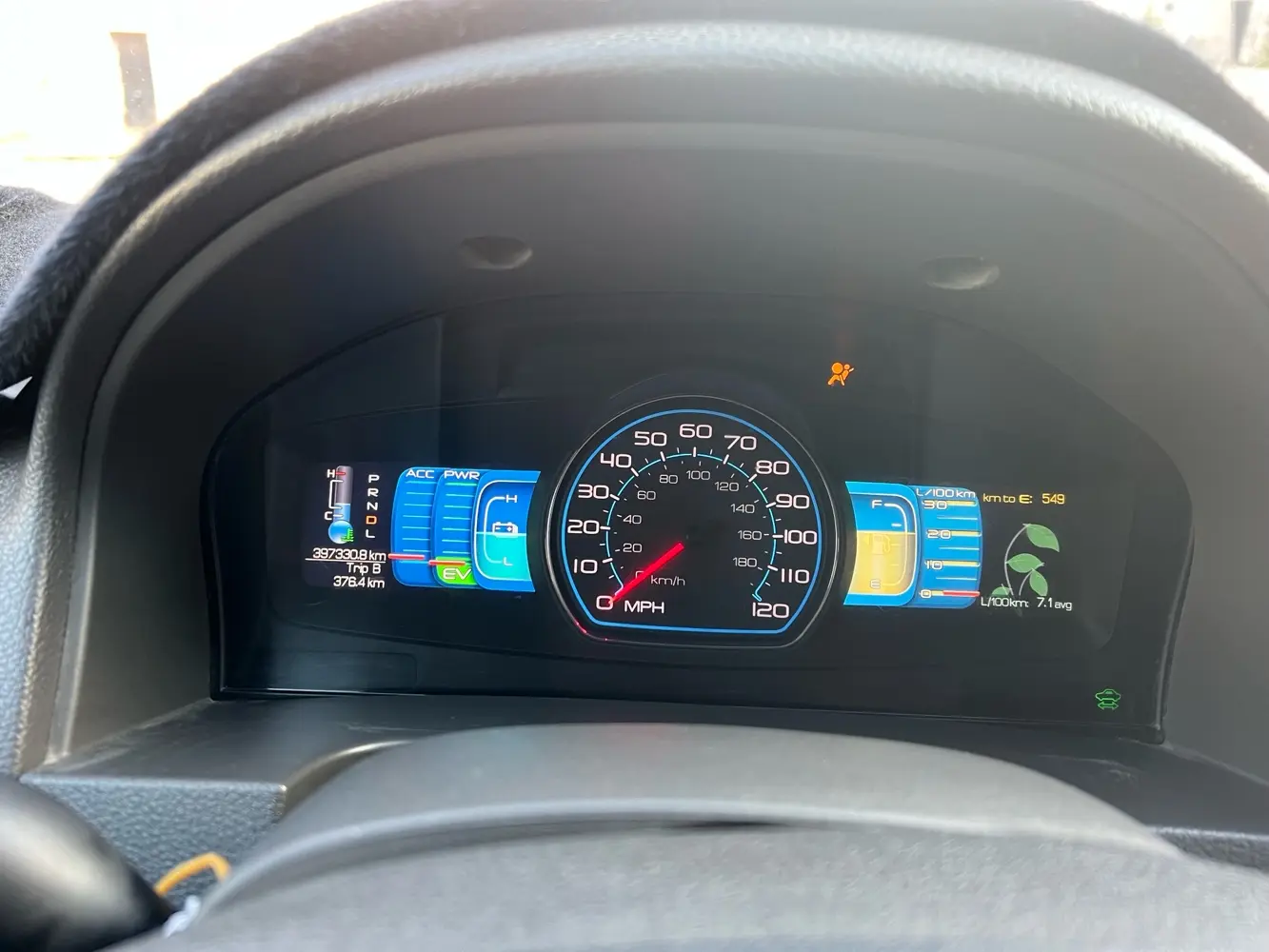 فورد فيوجن ٢٠١١ للبيع