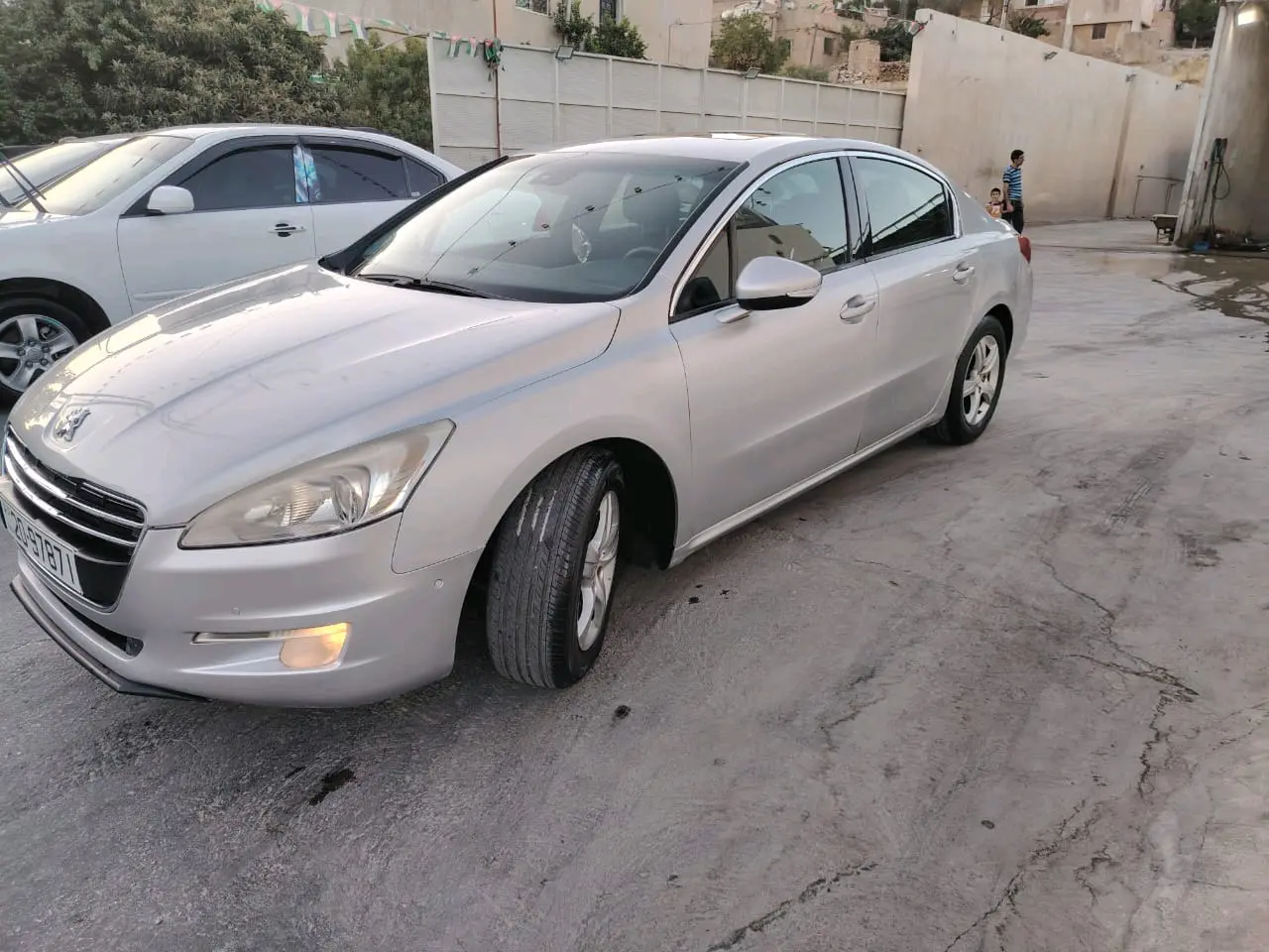 بيجو 508 بحاله ممتازه